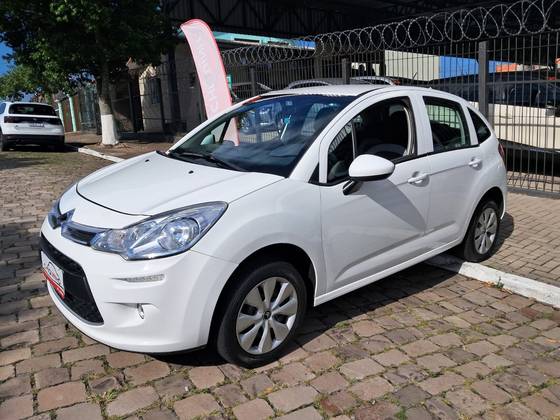 CITROËN C3 1.2 PURE TECH FLEX ATTRACTION MANUAL