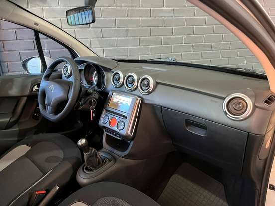 CITROËN-C3-1.2 PURE TECH FLEX TENDANCE MANUAL CITROËN-C3-2017