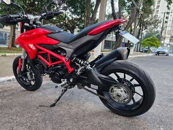 DUCATI-HYPERMOTARD 821 DUCATI-HYPERMOTARD 821-2016
