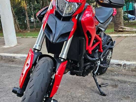 DUCATI-HYPERMOTARD 821 DUCATI-HYPERMOTARD 821-2016