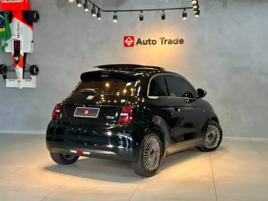 FIAT-500e-2021
