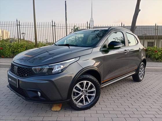 FIAT ARGO 1.3 FIREFLY FLEX TREKKING MANUAL