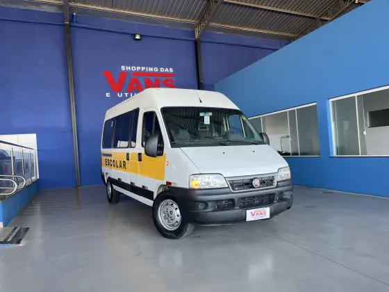 FIAT DUCATO 2.3 MULTIJET DIESEL MINIBUS TA MANUAL