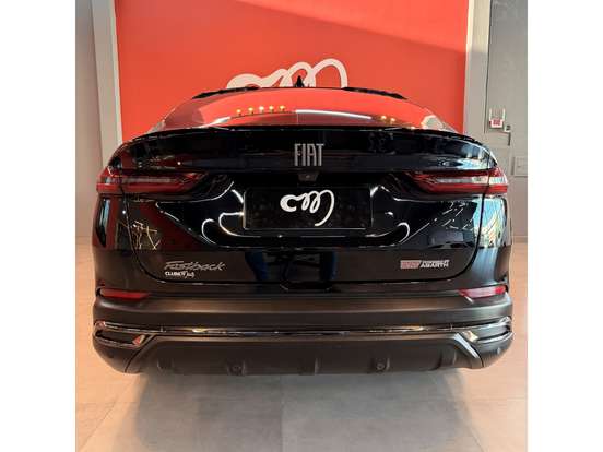 FIAT-FASTBACK-2022