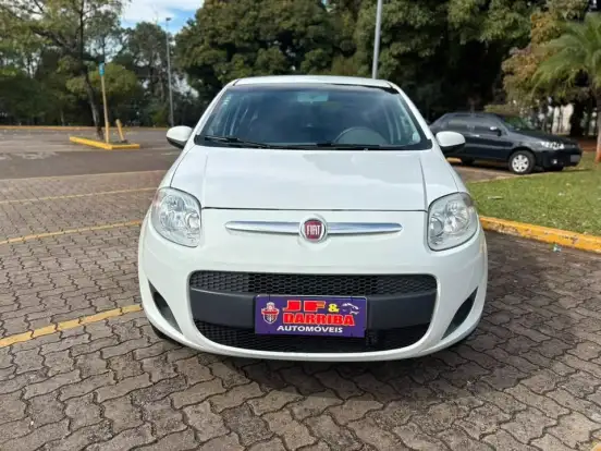 FIAT-PALIO-2015