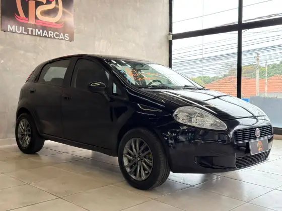 FIAT PUNTO 1.4 ATTRACTIVE 8V FLEX 4P MANUAL FIAT PUNTO 1.4 ATTRACTIVE 8V FLEX 4P MANUAL