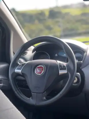 FIAT-PUNTO-2016