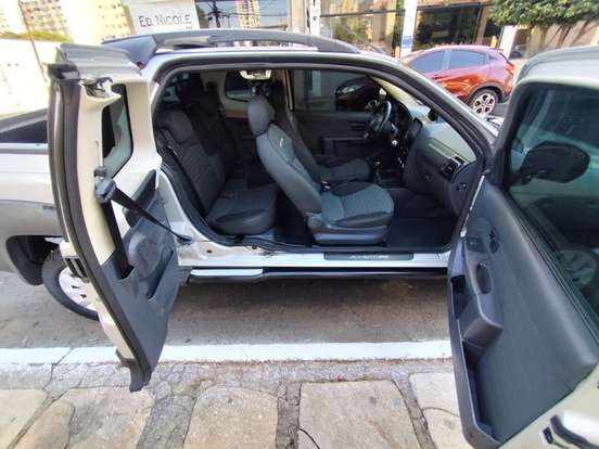 FIAT-STRADA-1.8 MPI ADVENTURE CD 16V FLEX 3P MANUAL FIAT-STRADA-2014