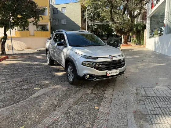 FIAT TORO 2.0 16V TURBO DIESEL VOLCANO 4WD AT9