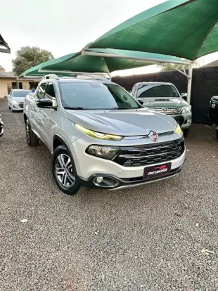 FIAT-TORO-2017