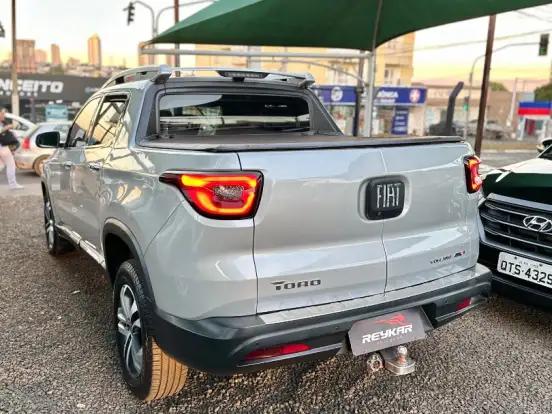 FIAT-TORO-2.0 16V TURBO DIESEL VOLCANO 4WD AT9 FIAT-TORO-2017