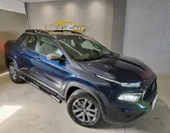 FIAT TORO 2.0 16V TURBO DIESEL ULTRA 4WD AT9 FIAT TORO 2.0 16V TURBO DIESEL ULTRA 4WD AT9
