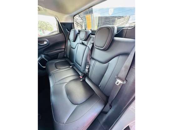 FIAT-TORO-2023
