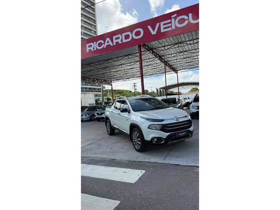 FIAT TORO 2.0 16V TURBO DIESEL VOLCANO 4WD AT9