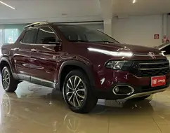 FIAT TORO 2.0 16V TURBO DIESEL VOLCANO 4WD AT9 FIAT TORO 2.0 16V TURBO DIESEL VOLCANO 4WD AT9