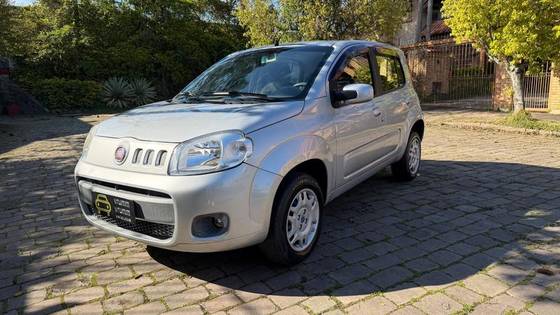 FIAT UNO 1.0 EVO VIVACE 8V FLEX 4P MANUAL