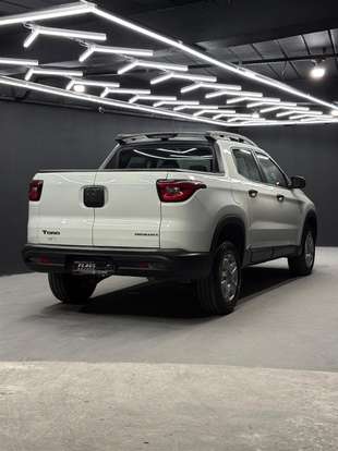 FIAT-TORO-2021