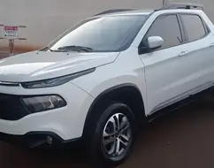 FIAT TORO 1.8 16V EVO FLEX FREEDOM AT6 FIAT TORO 1.8 16V EVO FLEX FREEDOM AT6