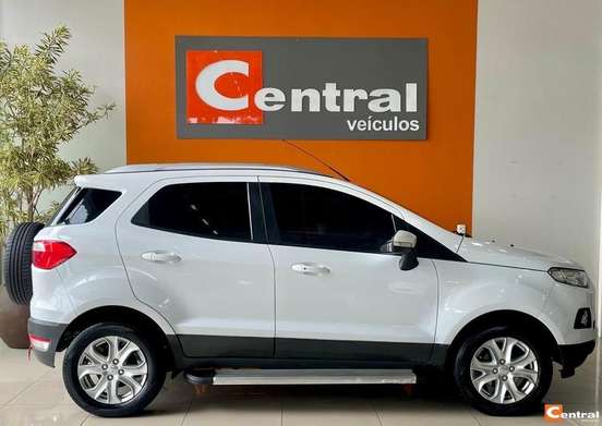 FORD-ECOSPORT-2013