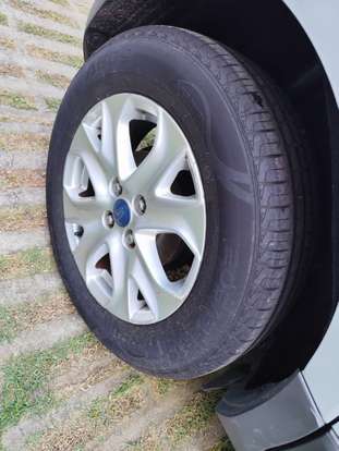 FORD-ECOSPORT-2013