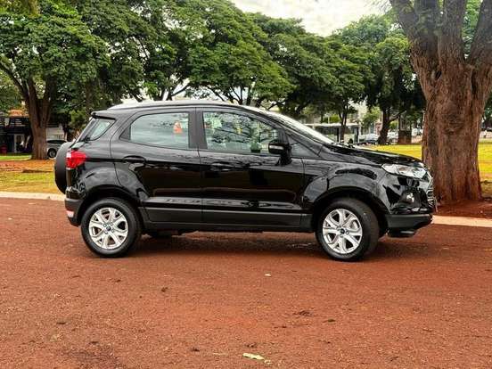 FORD-ECOSPORT-2017
