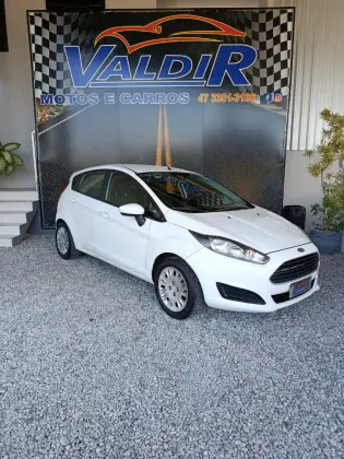 FORD FIESTA 1.5 SE HATCH 16V FLEX 4P MANUAL