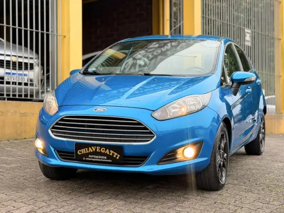 FORD-FIESTA-2015