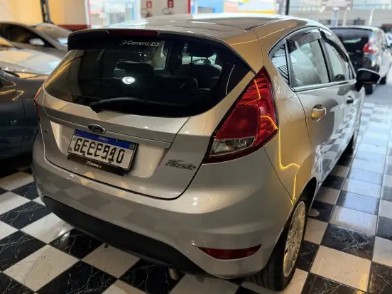 FORD-FIESTA-1.6 SE HATCH 16V FLEX 4P MANUAL FORD-FIESTA-2016