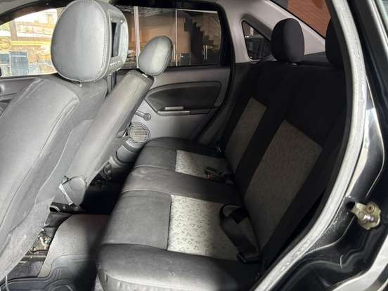 FORD-FIESTA-1.0 ROCAM SEDAN 8V FLEX 4P MANUAL FORD-FIESTA-2011