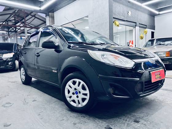 FORD FIESTA 1.6 MPI CLASS HATCH 8V FLEX 4P MANUAL