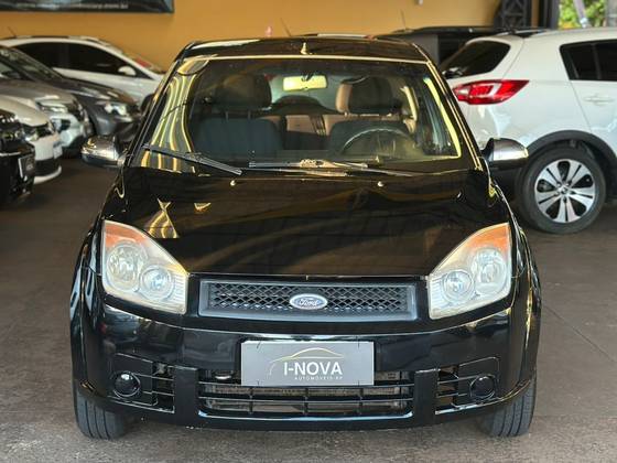 FORD FIESTA 1.6 MPI HATCH 8V FLEX 4P MANUAL