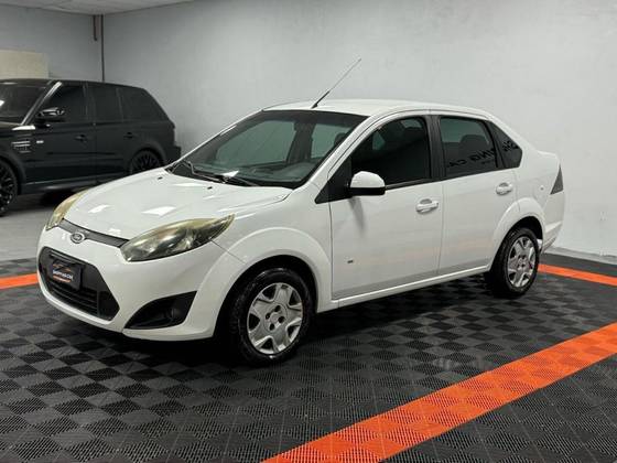 FORD FIESTA 1.6 SE SEDAN 16V FLEX 4P MANUAL