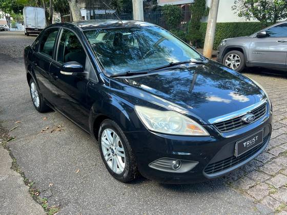 FORD FOCUS 2.0 GLX SEDAN 16V FLEX 4P AUTOMÁTICO
