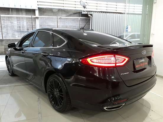 FORD-FUSION-2013