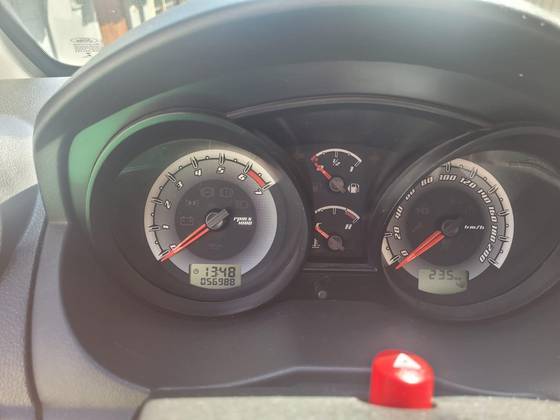 FORD FIESTA 1.0 ROCAM SE 8V FLEX 4P MANUAL