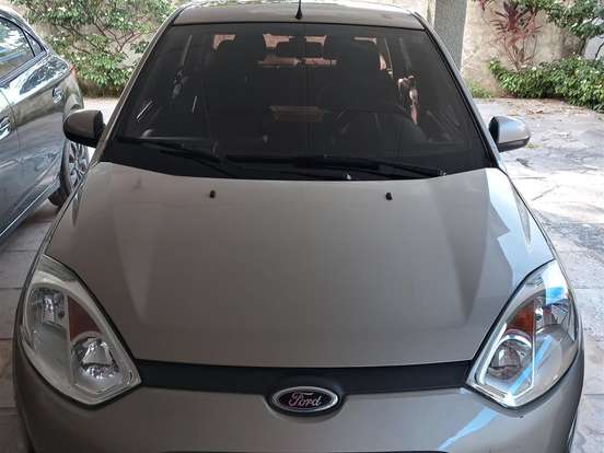 FORD-FIESTA-1.6 ROCAM SE SEDAN 8V FLEX 4P MANUAL FORD-FIESTA-2013