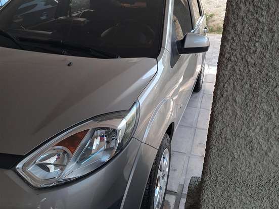 FORD-FIESTA-1.6 ROCAM SE SEDAN 8V FLEX 4P MANUAL FORD-FIESTA-2013