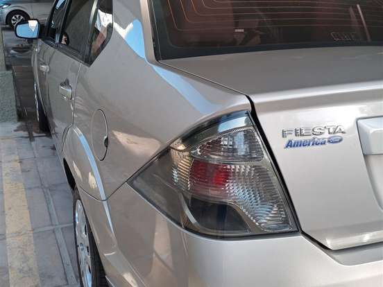 FORD-FIESTA-1.6 ROCAM SE SEDAN 8V FLEX 4P MANUAL FORD-FIESTA-2013