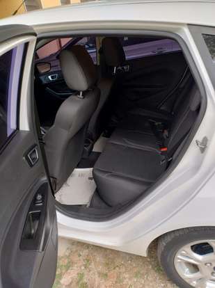 FORD-FIESTA-2016