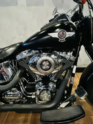 HARLEY-DAVIDSON-FAT BOY FLSTF HARLEY-DAVIDSON-FAT BOY FLSTF-2010