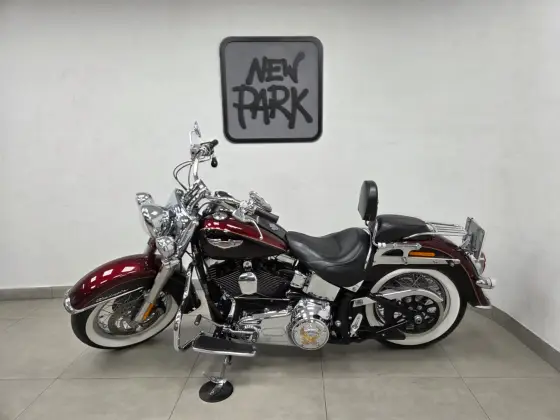 HARLEY-DAVIDSON SOFTAIL DELUXE 