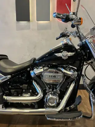 HARLEY-DAVIDSON-SOFTAIL FAT BOY 114-2020