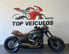 HARLEY-DAVIDSON SOFTAIL FXDR 114 HARLEY-DAVIDSON SOFTAIL FXDR 114