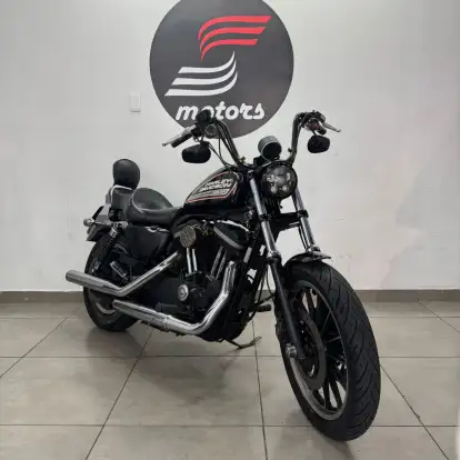 HARLEY-DAVIDSON-SPORTSTER XL 883 R-2011