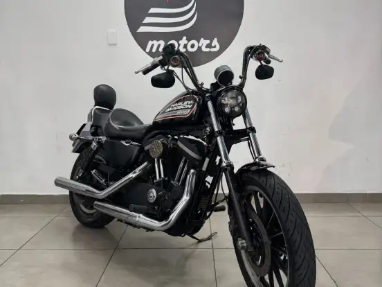 HARLEY-DAVIDSON-SPORTSTER XL 883 R HARLEY-DAVIDSON-SPORTSTER XL 883 R-2011