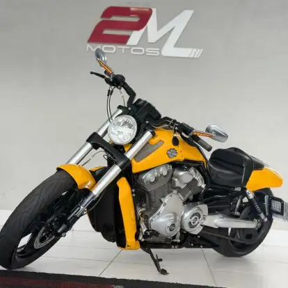 HARLEY-DAVIDSON-V-ROD MUSCLE-2012
