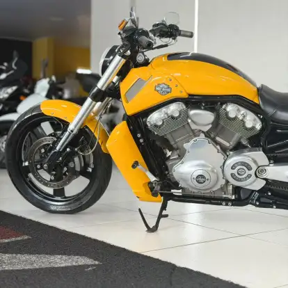 HARLEY-DAVIDSON-V-ROD MUSCLE HARLEY-DAVIDSON-V-ROD MUSCLE-2012
