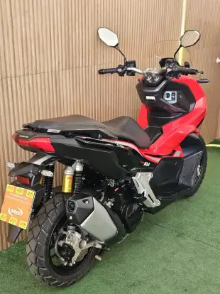 HONDA-ADV-2023