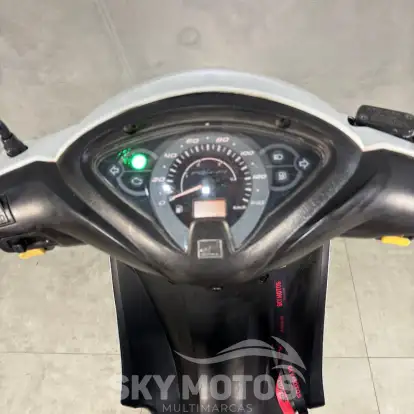 HONDA-BIZ 125 EX-2013