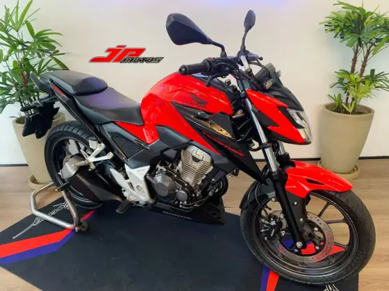 HONDA CB 300F TWISTER CBS 
